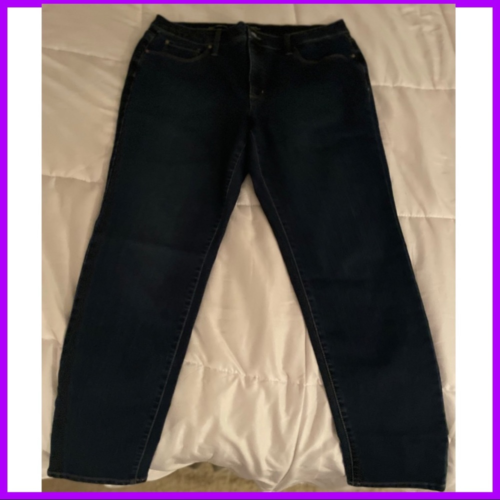 Brand new! Size 12 Charter Club skinny ankle jeans